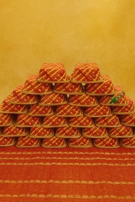 Square Basket  8 Inch With Handle Pack Of 20